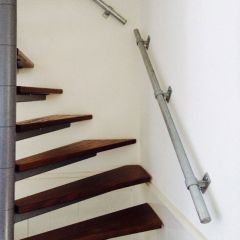 Trapleuning Keila | Staal 33.7 mm | Wand | DIY